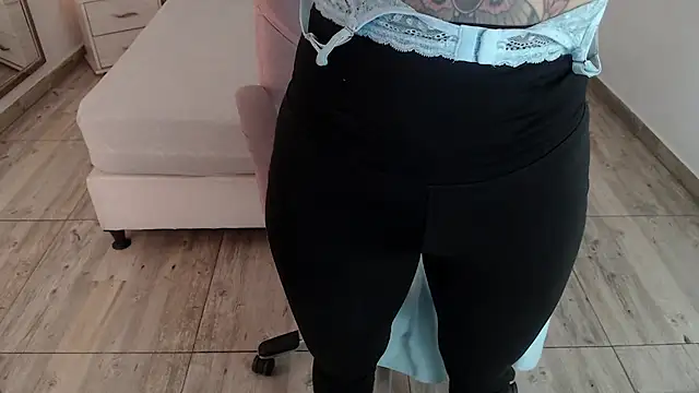 Sam mansson66 online show from 5, 3, 2025