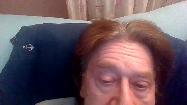 Snapshot of frankie7inch chatting on 5, 6, 2026 frankie7inch online show from 5, 6, 2026