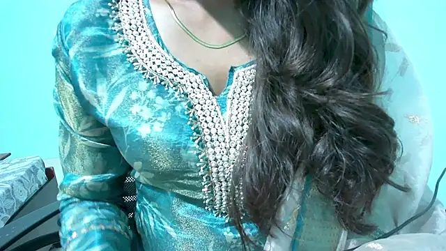 Only hunny online show from 16, 3, 2025