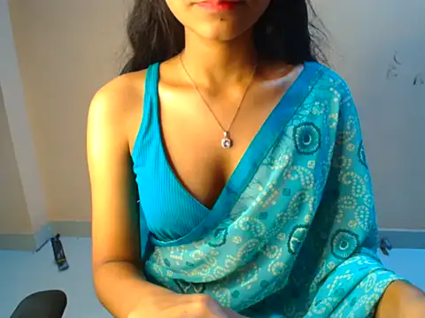 Snapshot of Chandani-Love chatting on 6, 4, 2026 Chandani-Love online show from 6, 4, 2026