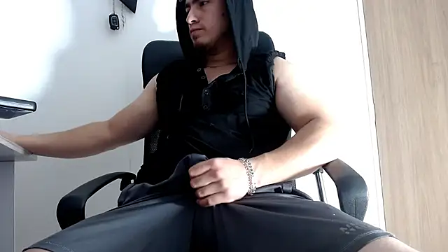 Snapshot of dragon1006 chatting on 23, 2, 2025 dragon1006 online show from 23, 2, 2025