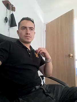 Snapshot of dragon1006 chatting on 16, 3, 2025 dragon1006 online show from 16, 3, 2025