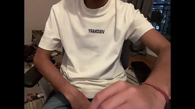 Snapshot of meatycronn chatting on 2, 4, 2026 meatycronn online show from 2, 4, 2026