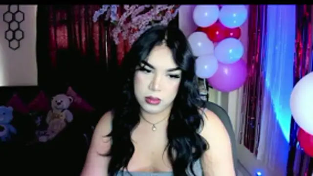 Snapshot of linda_zaam83866 chatting on 21, 5, 2026 linda zaam83866 online show from 21, 5, 2026