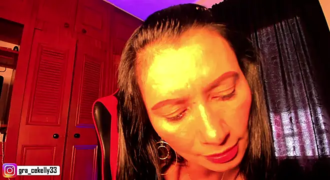 gracekelly12 online show from 2, 1, 2025