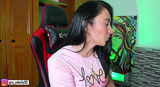 gracekelly12 online show from 28, 1, 2025