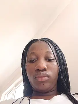 Snapshot of kharoll chatting on 12, 6, 2026 kharoll online show from 12, 6, 2026