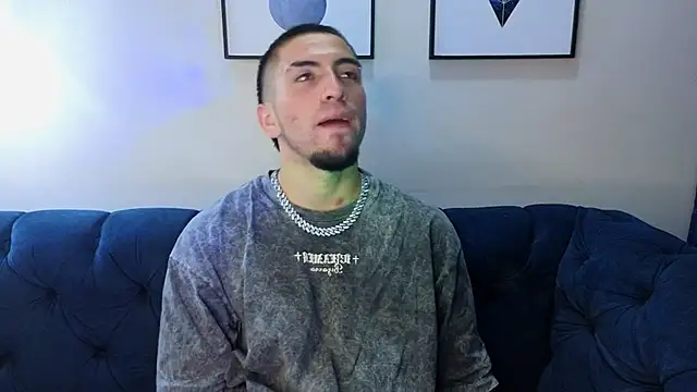 Snapshot of King_Dante_ chatting on 10, 9, 2025 King Dante online show from 10, 9, 2025
