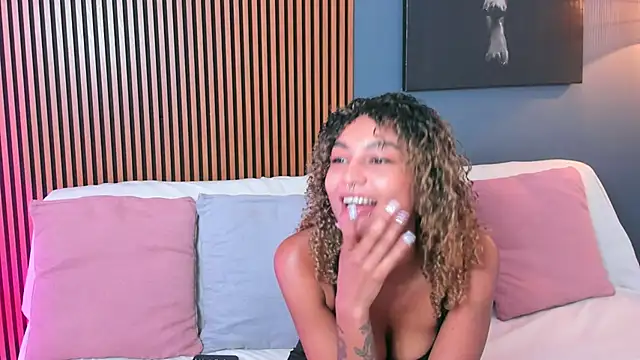 Snapshot of Johaphyton chatting on 8, 4, 2026 Johaphyton online show from 8, 4, 2026