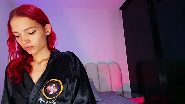 mia stanfort online show from 20, 11, 2025