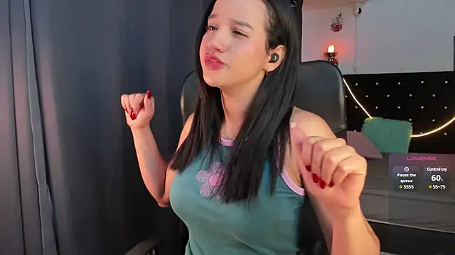 emilyrouxe online show from 5, 1, 2025