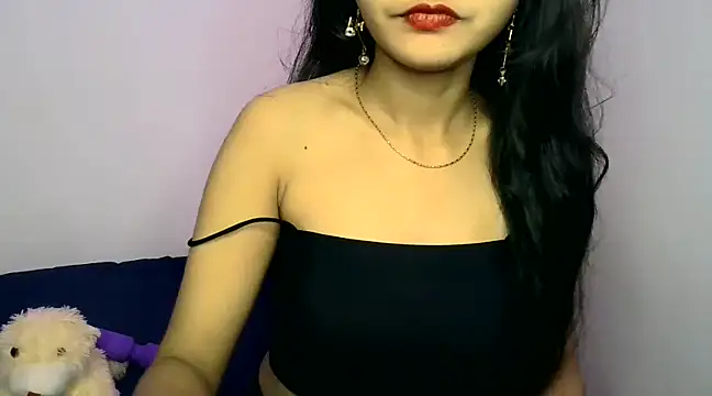 Snapshot of SUZY_FROMUS chatting on 5, 12, 2024 SUZY FROMUS online show from 5, 12, 2024