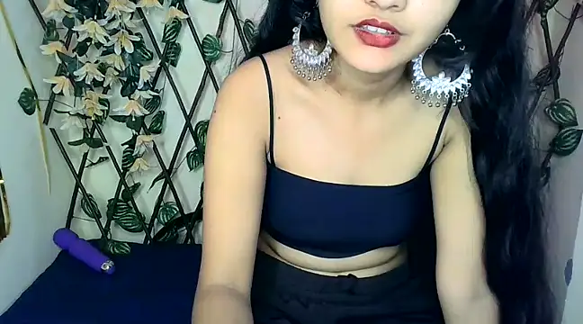 Snapshot of SUZY_FROMUS chatting on 4, 2, 2025 SUZY FROMUS online show from 4, 2, 2025