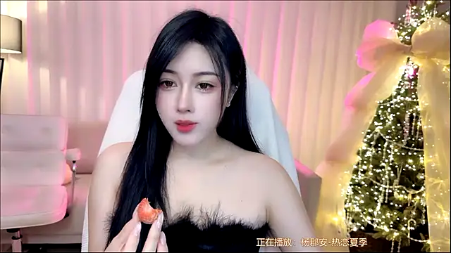 Snapshot of K-moumou chatting on 22, 12, 2025 K-moumou online show from 22, 12, 2025