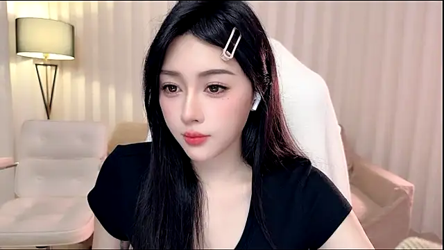 Snapshot of K-moumou chatting on 8, 4, 2026 K-moumou online show from 8, 4, 2026