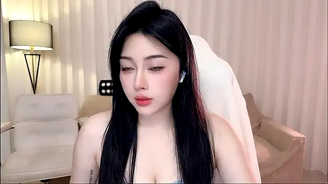 Snapshot of K-moumou chatting on 8, 5, 2026 K-moumou online show from 8, 5, 2026