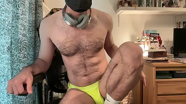 FrenchCamDog online show from 4, 1, 2025