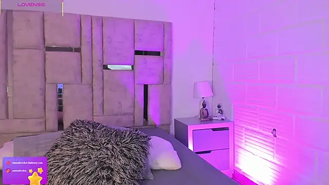 EmmaBecket2 online show from 10, 10, 2025