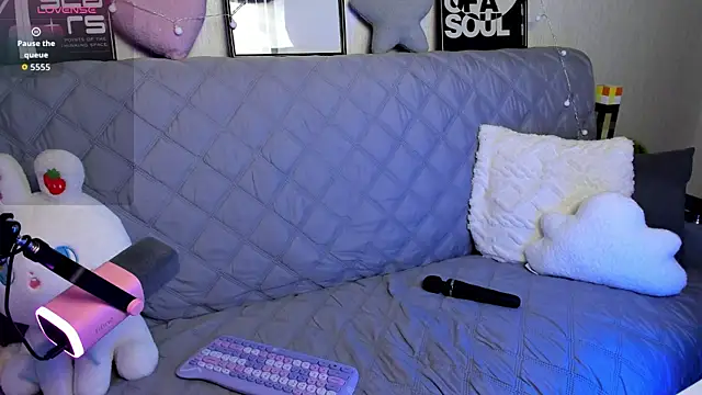 KittiMissi online show from 24, 11, 2025