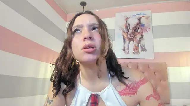 Snapshot of Carol_Pinter chatting on 28, 2, 2025 Carol Pinter online show from 28, 2, 2025