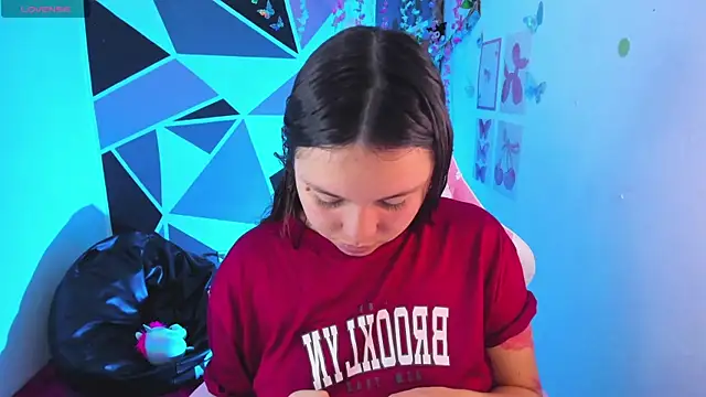 Snapshot of Carol_Pinter chatting on 20, 4, 2026 Carol Pinter online show from 20, 4, 2026