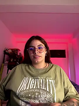 Yuli zuha online show from 5, 12, 2024