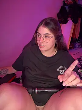 Yuli zuha online show from 31, 12, 2024