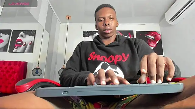 Snapshot of JD_THEBABY chatting on 7, 3, 2025 JD THEBABY online show from 7, 3, 2025