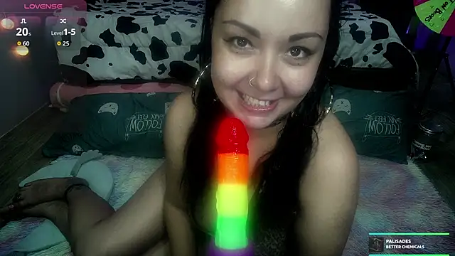 Snapshot of kellycakemeow chatting on 5, 11, 2025 kellycakemeow online show from 5, 11, 2025