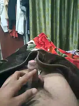 auntykichut6969 online show from 8, 4, 2026