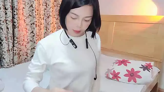 Linda-LL online show from 28, 2, 2025