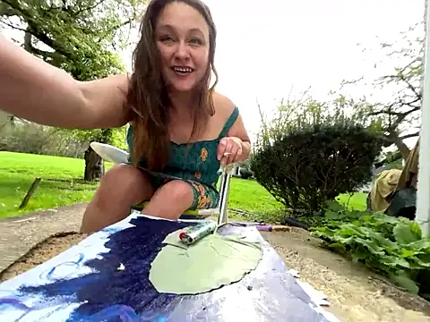 Snapshot of IvanaPlenty chatting on 27, 4, 2026 IvanaPlenty online show from 27, 4, 2026