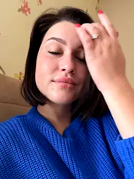 KikiWatson online show from 26, 10, 2025