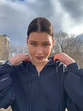 KikiWatson online show from 13, 2, 2026