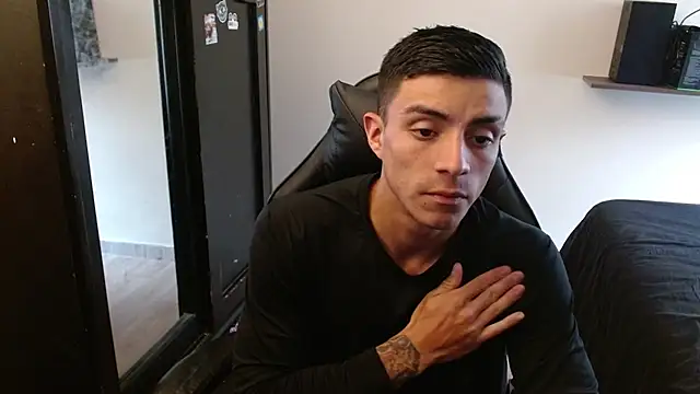 Snapshot of kv___xxx_ chatting on 13, 3, 2026 kv xxx online show from 13, 3, 2026