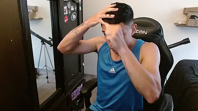 Snapshot of kv___xxx_ chatting on 13, 4, 2026 kv xxx online show from 13, 4, 2026