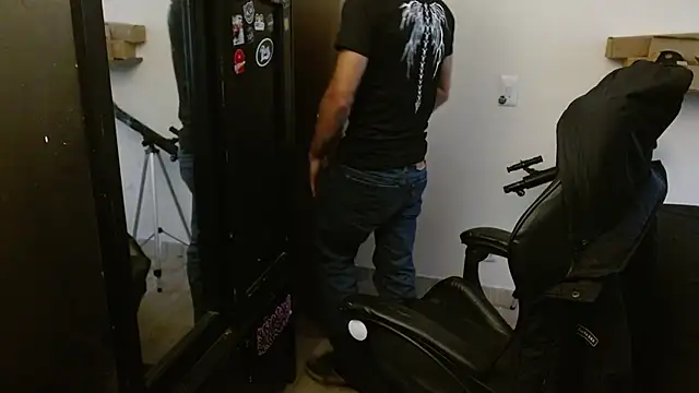 Snapshot of kv___xxx_ chatting on 17, 4, 2026 kv xxx online show from 17, 4, 2026