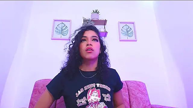 Snapshot of Sara_Jhonson chatting on 22, 12, 2024 Sara Jhonson online show from 22, 12, 2024