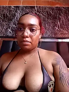 Cinnamon-Skin online show from 21, 1, 2025