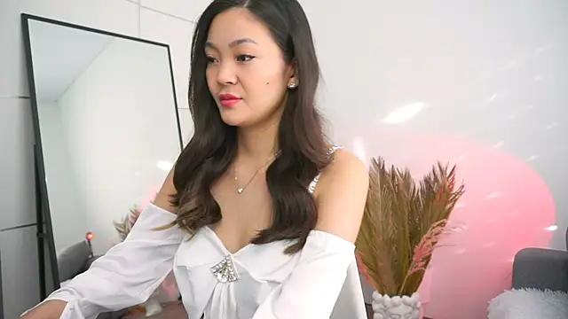 Peopleneedlove144 online show from 20, 2, 2025