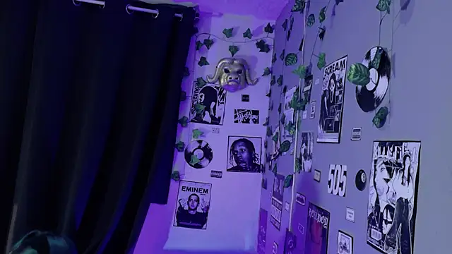 Snapshot of yulianademond66 chatting on 22, 4, 2026 yulianademond66 online show from 22, 4, 2026