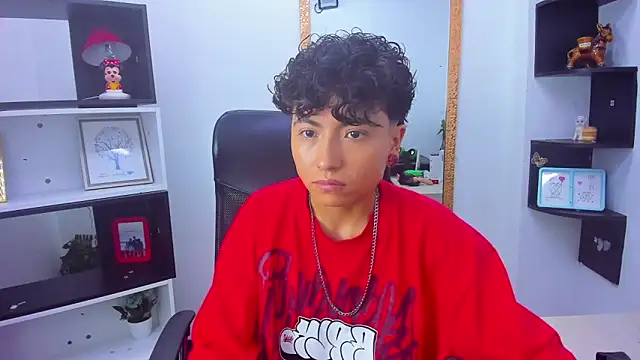 Snapshot of Im_Mathias chatting on 30, 10, 2025 Im Mathias online show from 30, 10, 2025