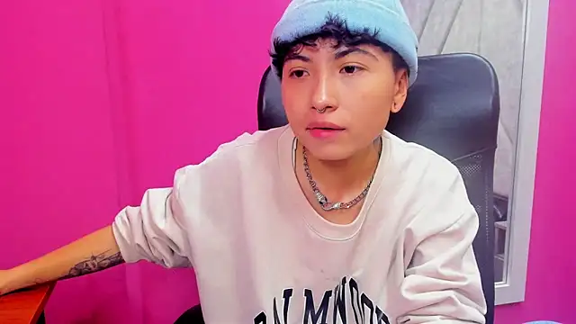 Snapshot of Im_Mathias chatting on 26, 11, 2025 Im Mathias online show from 26, 11, 2025