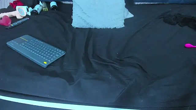 Melody Megann online show from 9, 2, 2025