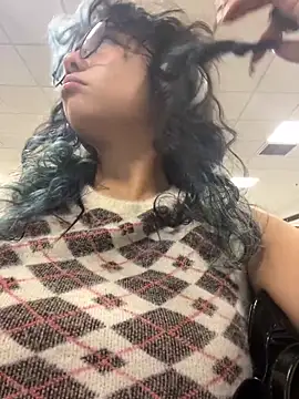 Sweet Chaos online show from 14, 1, 2025