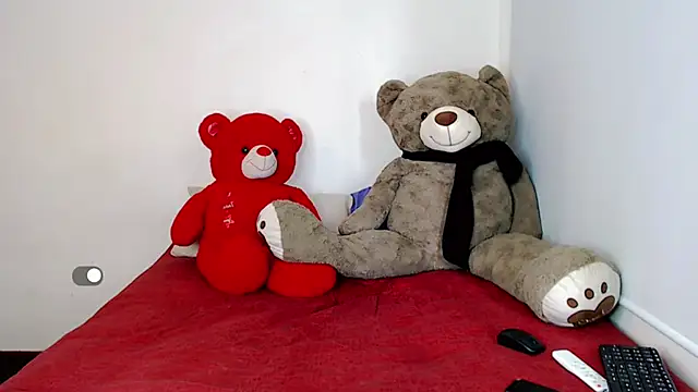 Snapshot of SamanthaaSmitt chatting on 20, 2, 2025 SamanthaaSmitt online show from 20, 2, 2025