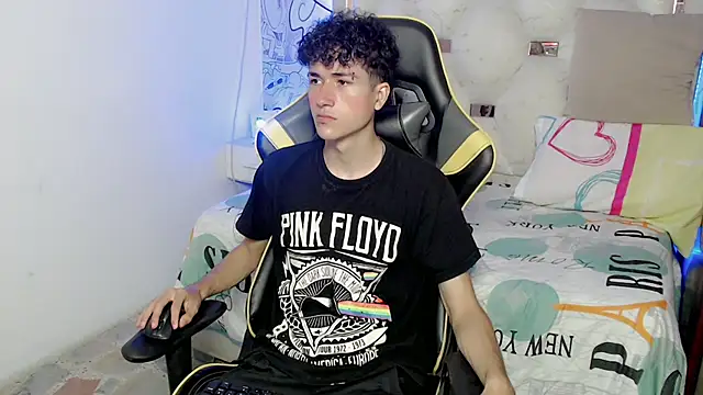 johnny cagee online show from 19, 11, 2025