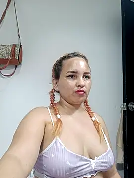 Agatha browser online show from 4, 3, 2025