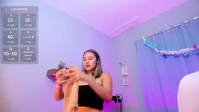  Sophie  miller online show from 18, 4, 2026