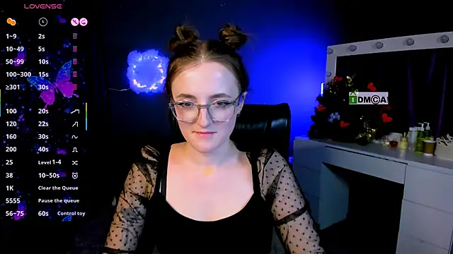 luna berryy online show from 20, 2, 2025